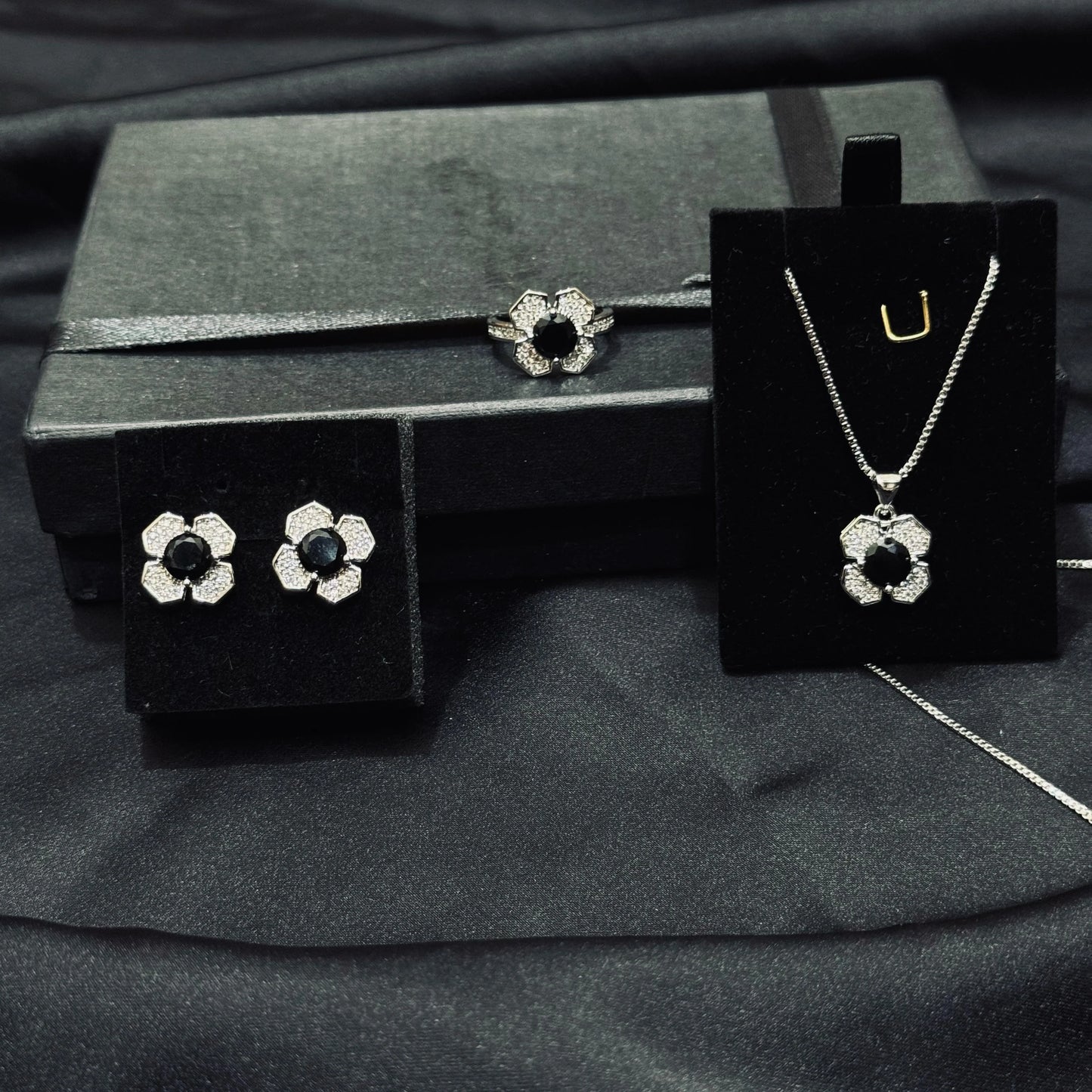 3 Piece Luxury Stainless Steel Locket Set